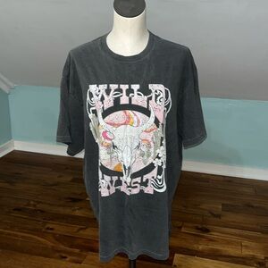 NWOT Oversized Graphic Tee